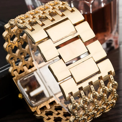 2024 Luxury Women's Stainless Steel Golden Bracelet Watch Fashionable Hollow Strap Dress Clock Casual Female Wristwatch