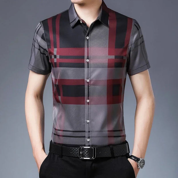 Men's Striped Business Casual Short Sleeved Shirt Wrinkle Resistant and Non Ironing Comfortable Top