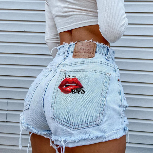 Denim Shorts for Women High Street Style with Red Lips Printed Jean Shorts Causal New Teeth Bite Bullet Pattern Summer Tassel Shorts