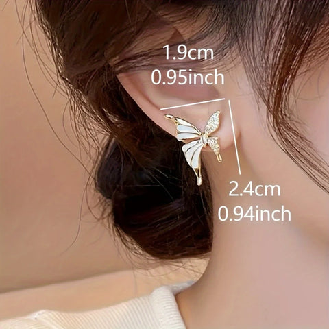 Elegant Butterfly Stud Earrings, Retro Zinc Alloy Hypoallergenic Earrings, Perfect Fashion Accessory for Daily Wear Best-selling