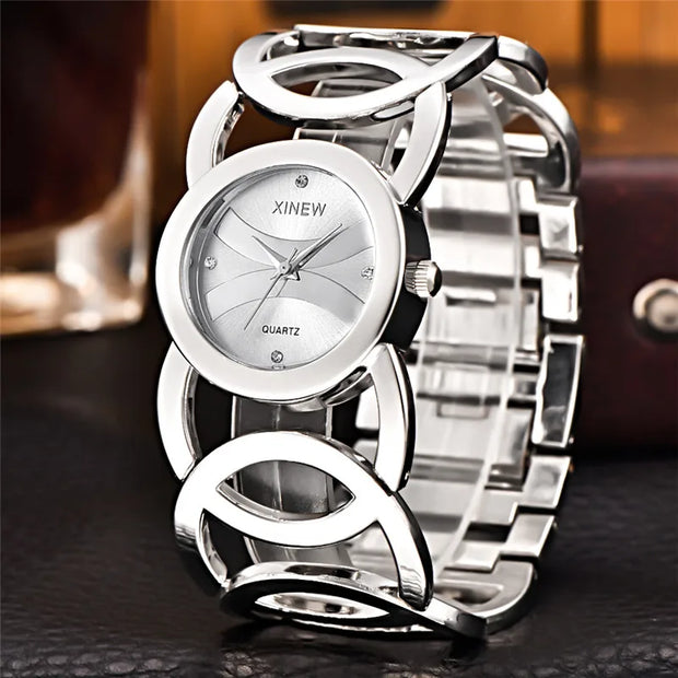 Luxury Brand Women's Gold Watch Stainless Steel Magic Bracelet Vintage Style Quartz Wristwatch for Ladies