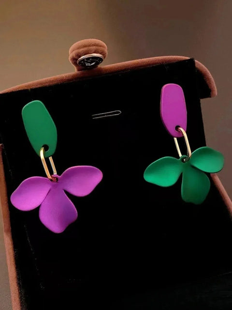 New Fashionable And Exquisite Retro Exaggerated Flower Shape Lacquered Earrings For Temperament Ladies Jewelry Gifts Wholesale