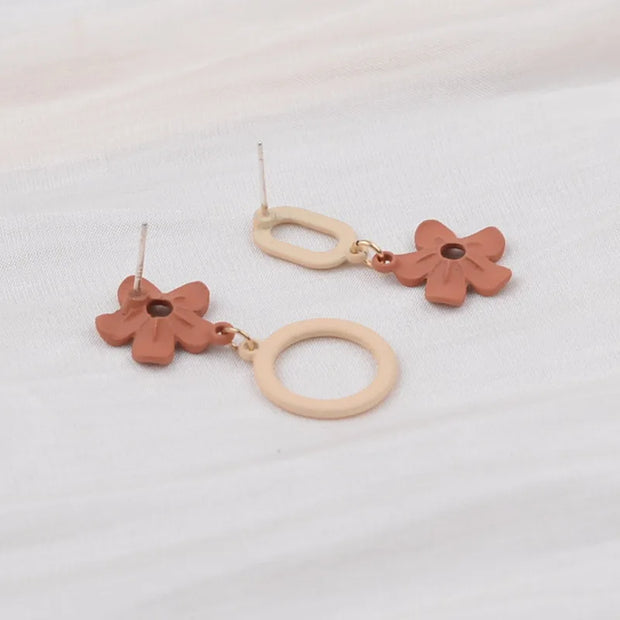 Asymmetric Flower Drop Earrings for Women Fashion Geometry Round Oval Dangle Earrings Sweet Party Daisy Jewelry Ear Accessories